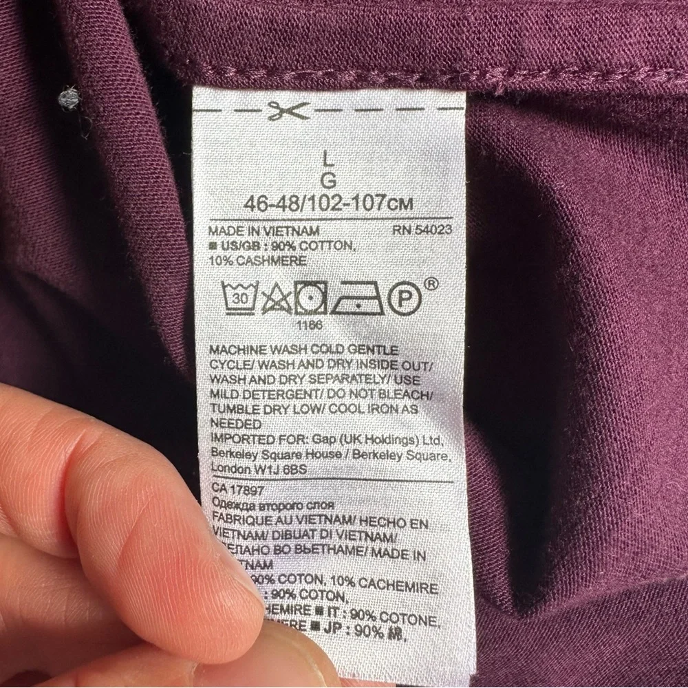 Banana Republic Men's Purple 90% Cotton 10% Cashmere Button-Up L/S Shirt- Large